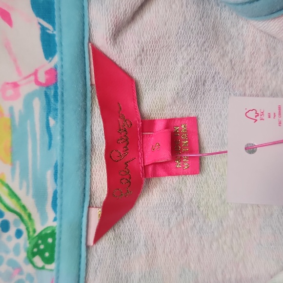 Lilly Loves California Skipper Popover - Picture 6 of 10